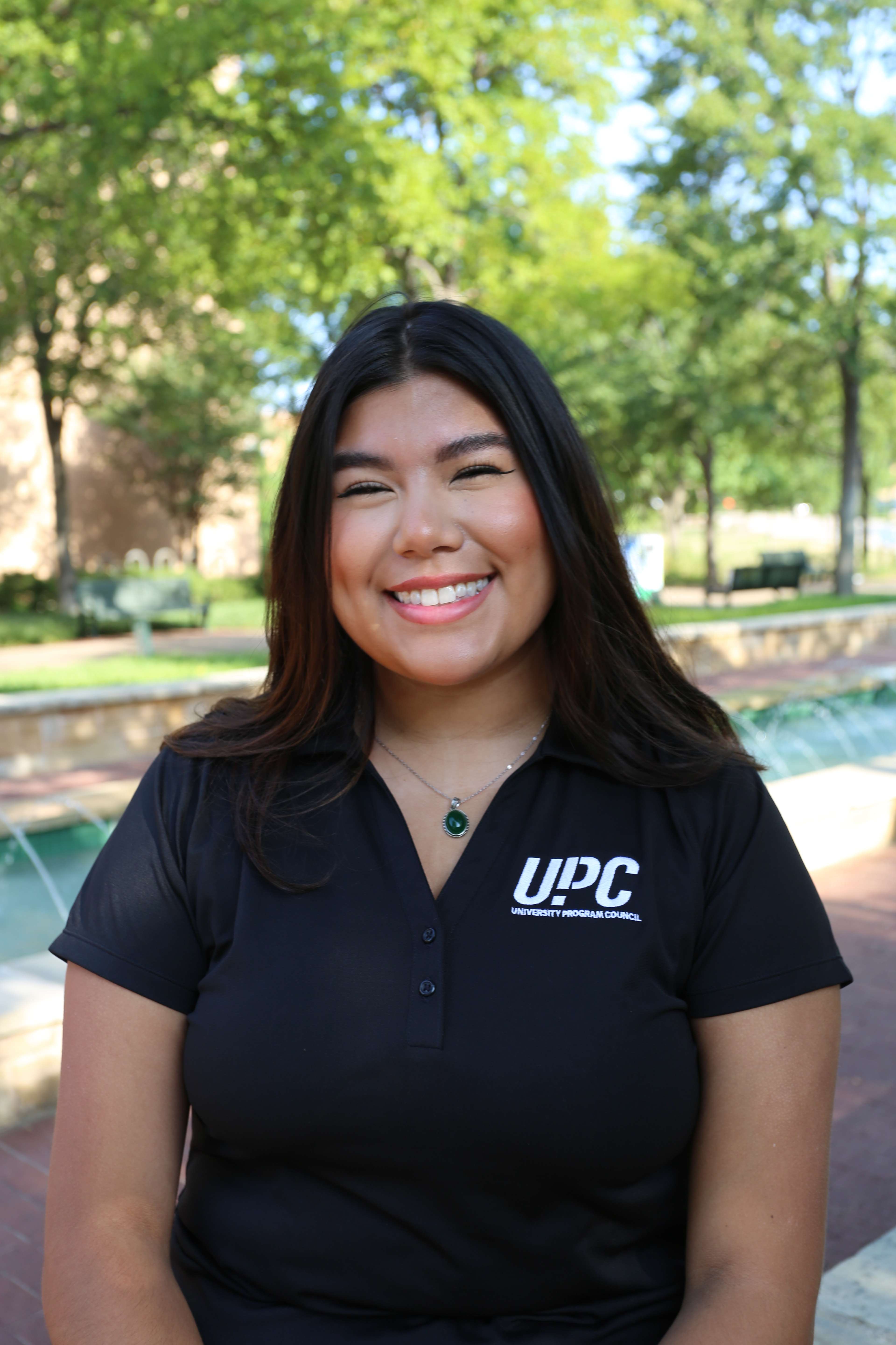 Nora Garza Headshot